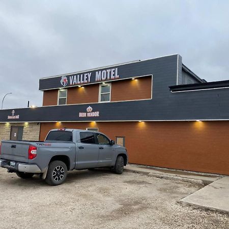 Valley Motor Lodge Minnedosa Exterior foto